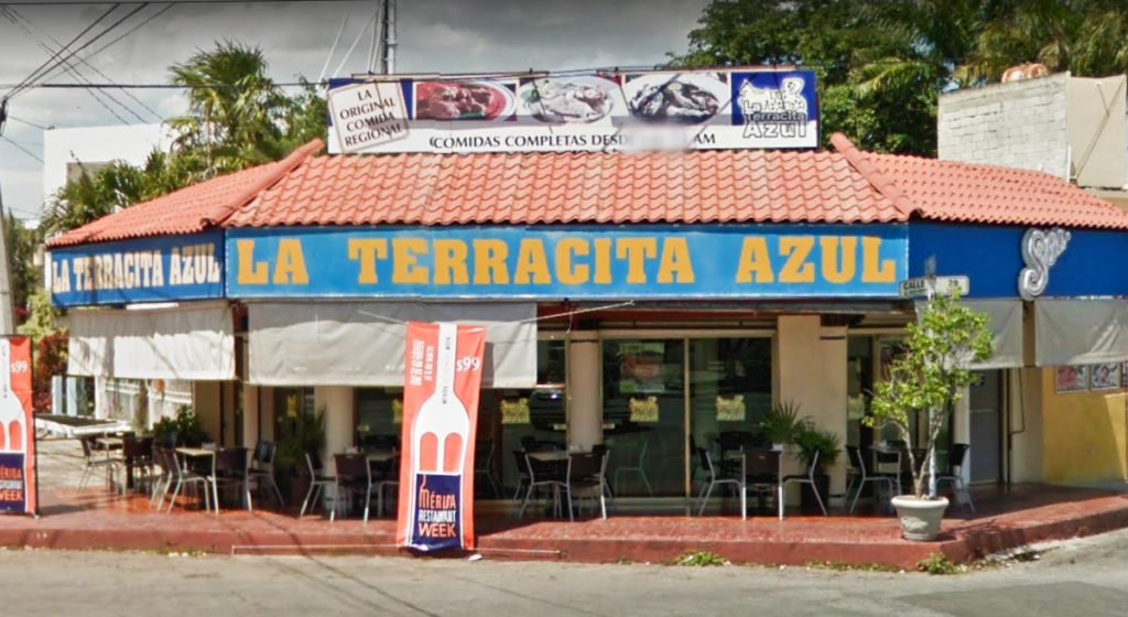Imagen tomada de Google Street View, de cuando La Terracita Azul aún estaba abierta al público. 