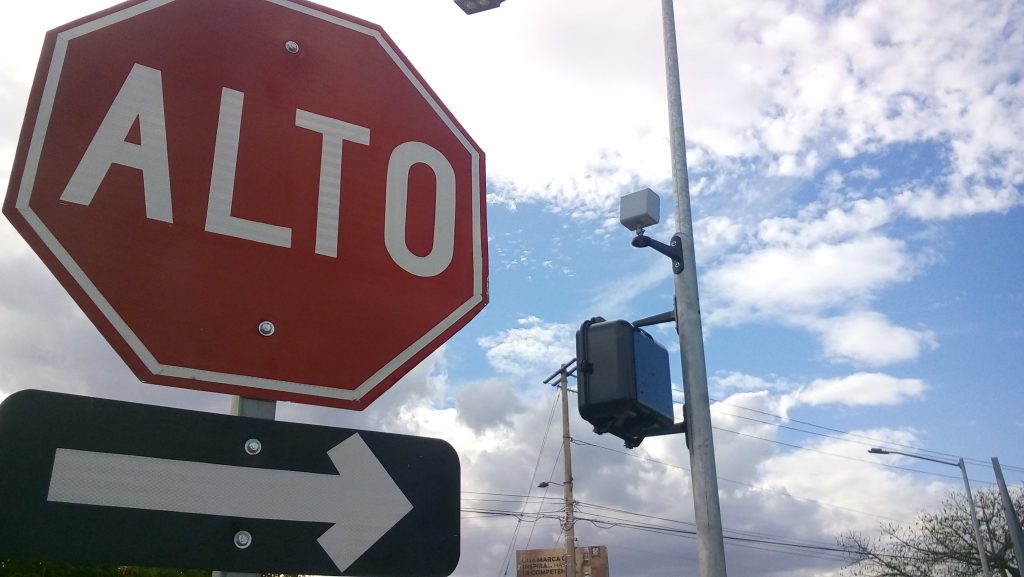 En Xcumpich, también se colocaron semáforos para ciegos. (Foto: Eduardo Vargas/lectormx.com)