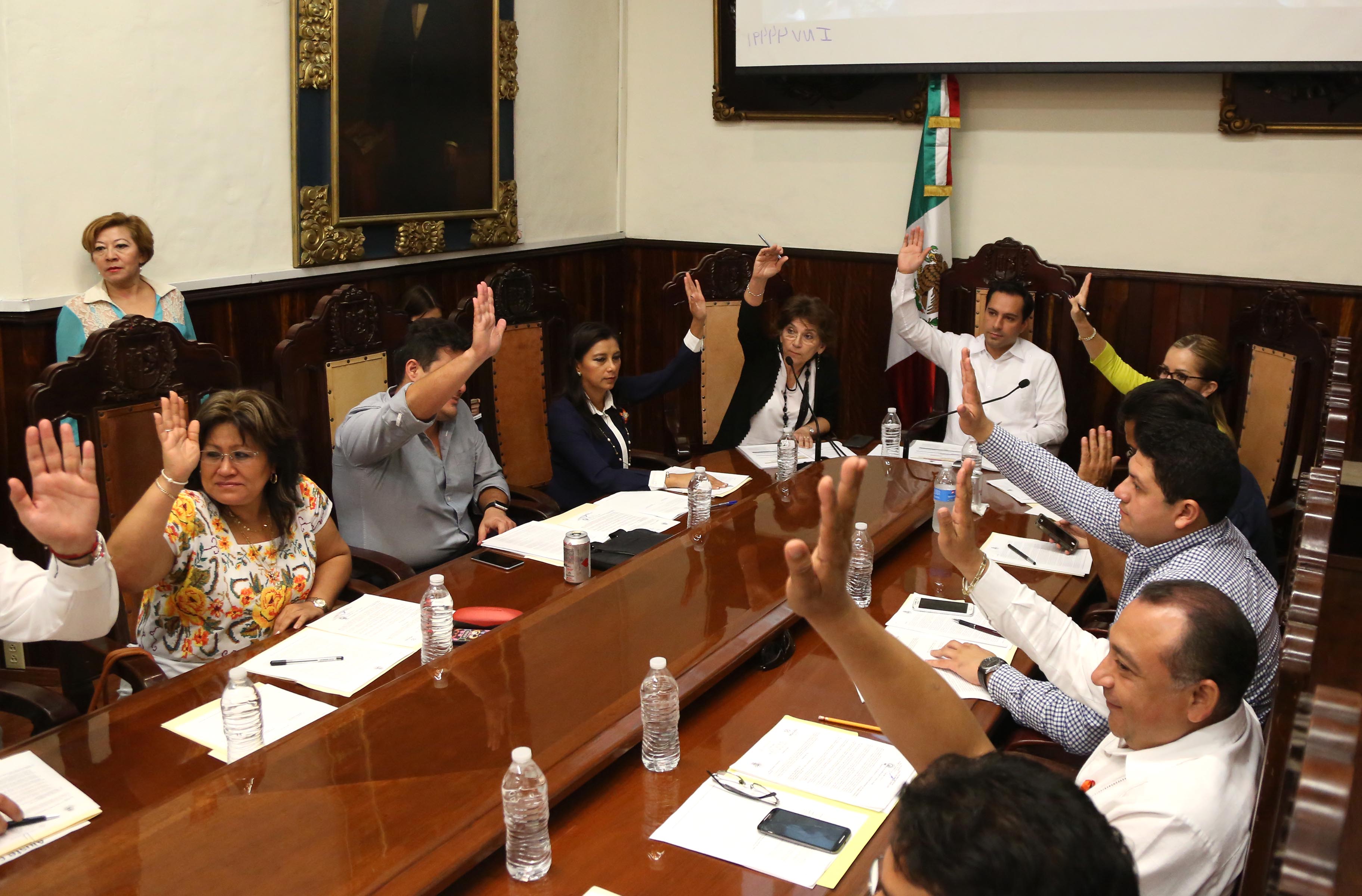 Ratifican nombramiento de comisarios en Mérida