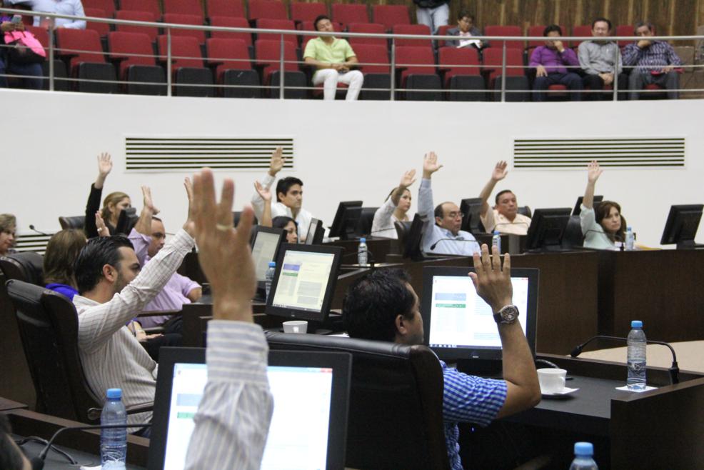 Pasan primeras 4 iniciativas de Paquete Fiscal Yucatán 2016