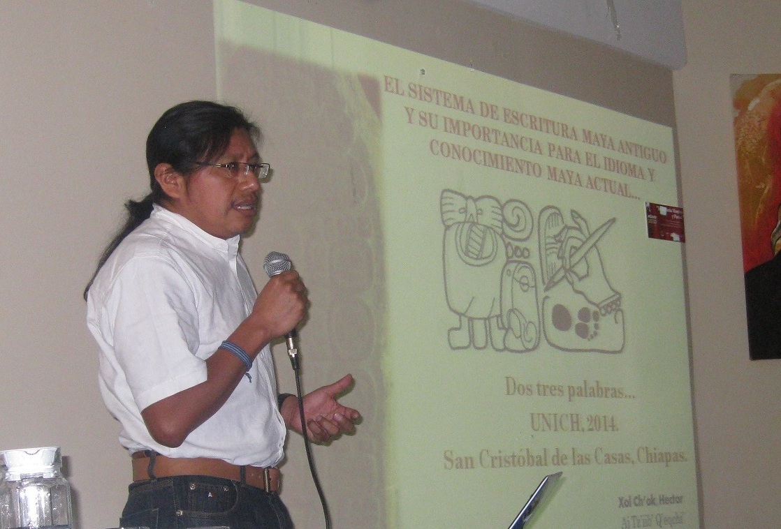 Niegan entrada en México a académico de origen maya