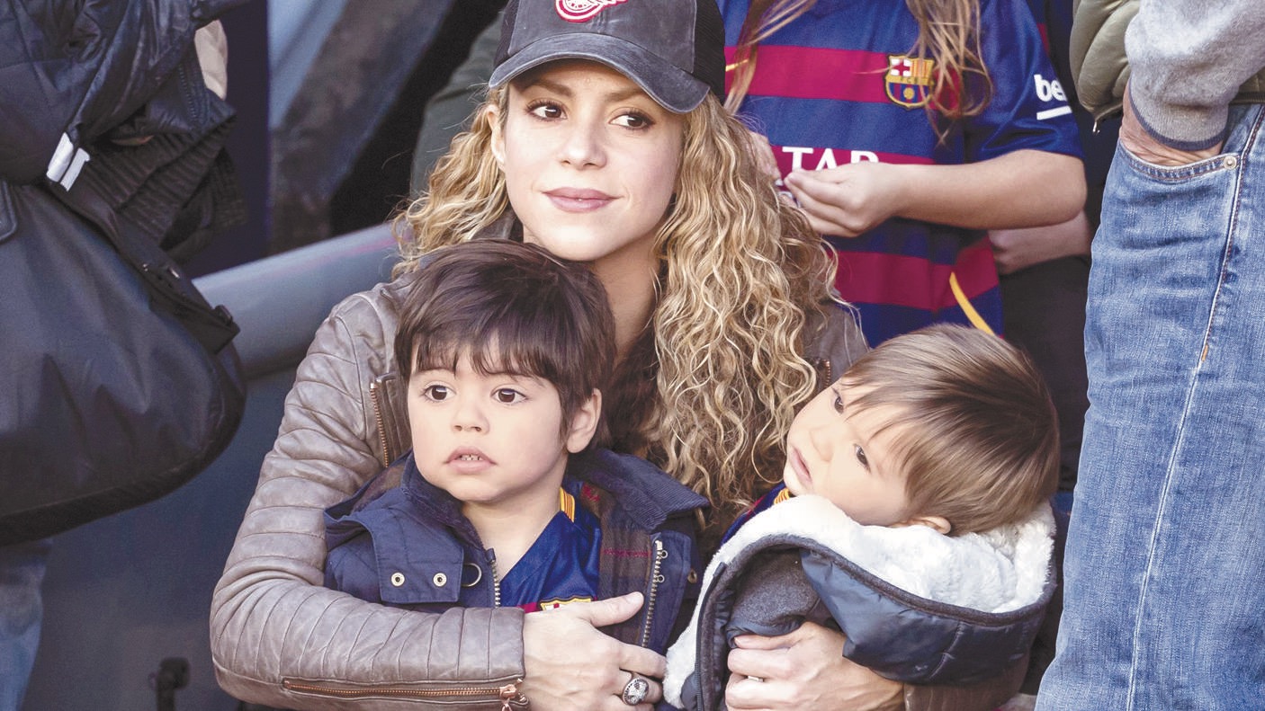 Shakira sueña que sus hijos la vean cantar en concierto