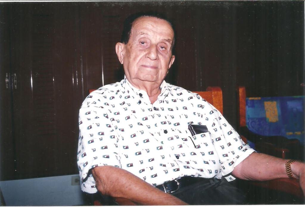 Falleció Nassim Joaquín en su casa en Cozumel