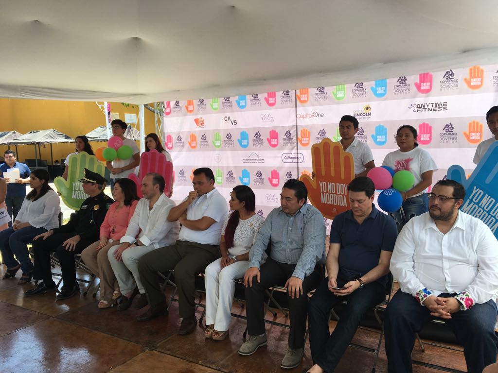 Firman en Yucatán pacto social contra corrupción