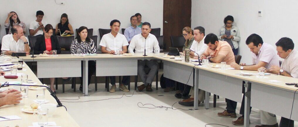Legisladores locales revisan con IP- Yucatán Sistema Anticorrupción﻿