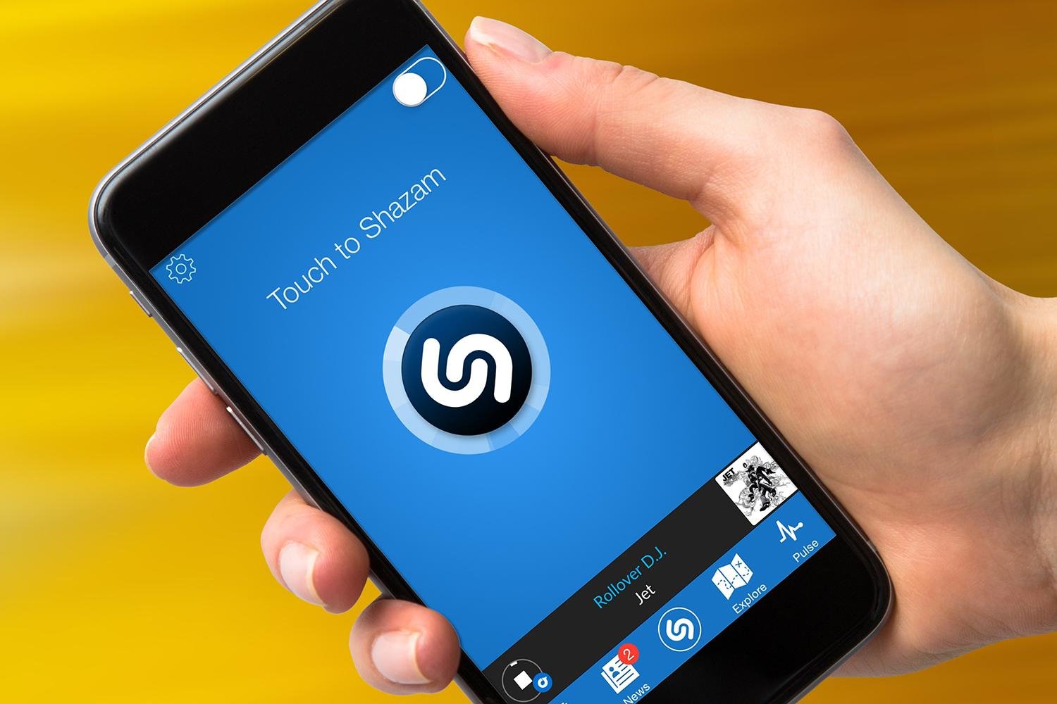 Apple compra a Shazam, la app de música en la que invirtió Slim
