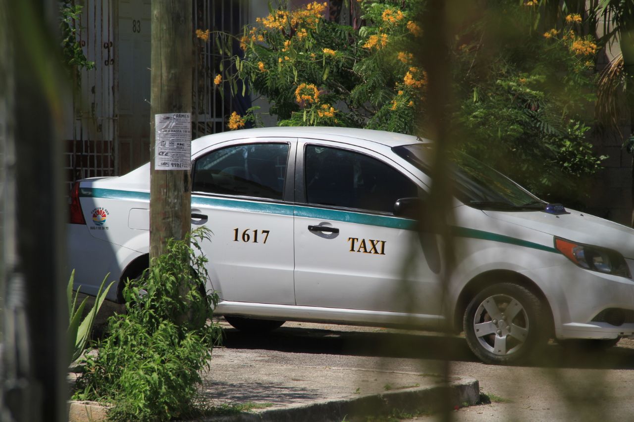 Sigue la ejecución de taxistas en Cancún
