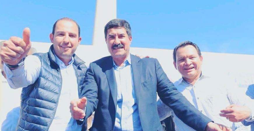 Arrasa “Huacho” Díaz Mena en encuesta para el Senado