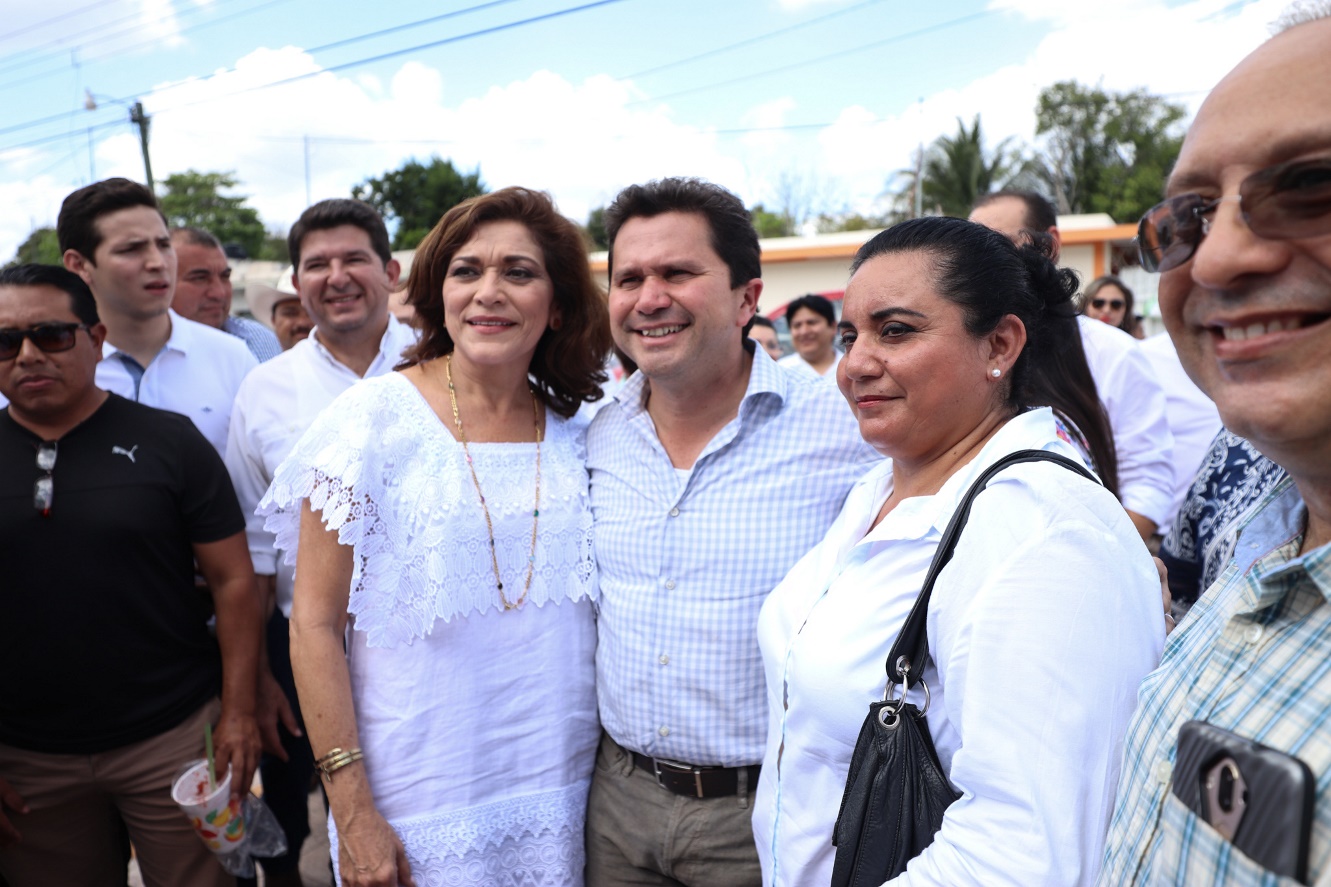 Priístas yucatecos ya en registros de candidatos a diputaciones locales