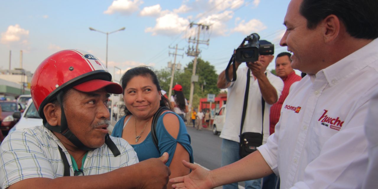 Volantea “Huacho” en cruces de Mérida