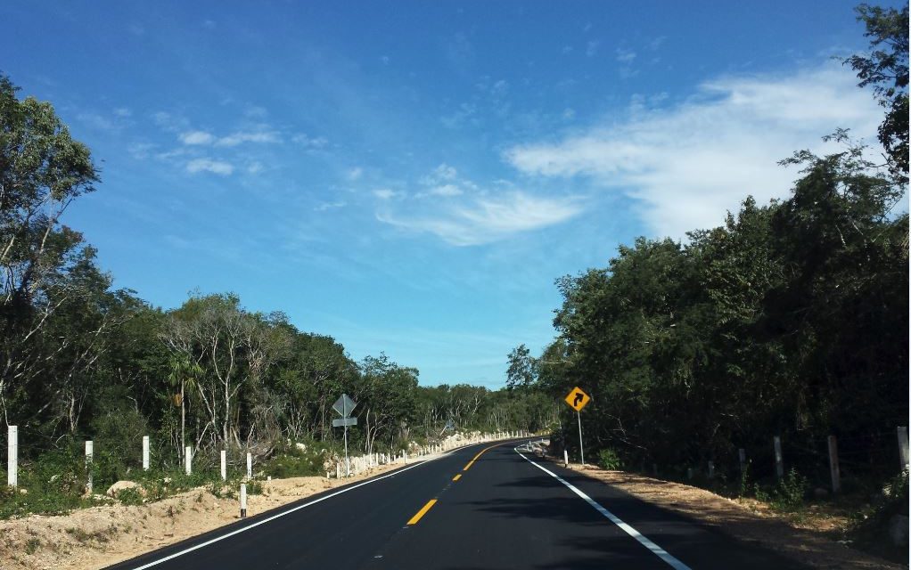 Reducen 40 minutos tiempo de recorrido en carretera Mérida-Chetumal