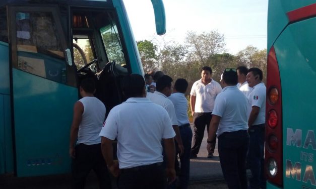 Paro de transportistas de Amotac ahorca tránsito en carretera Mérida-Campeche