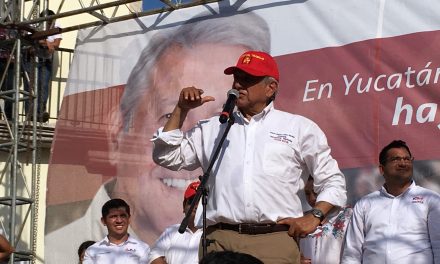 López Obrador espeta a IP: ‘No son los dueños de México”