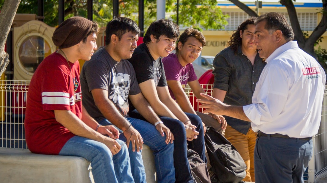 Centros de Estudio con Internet para jóvenes, anuncia Víctor Caballero