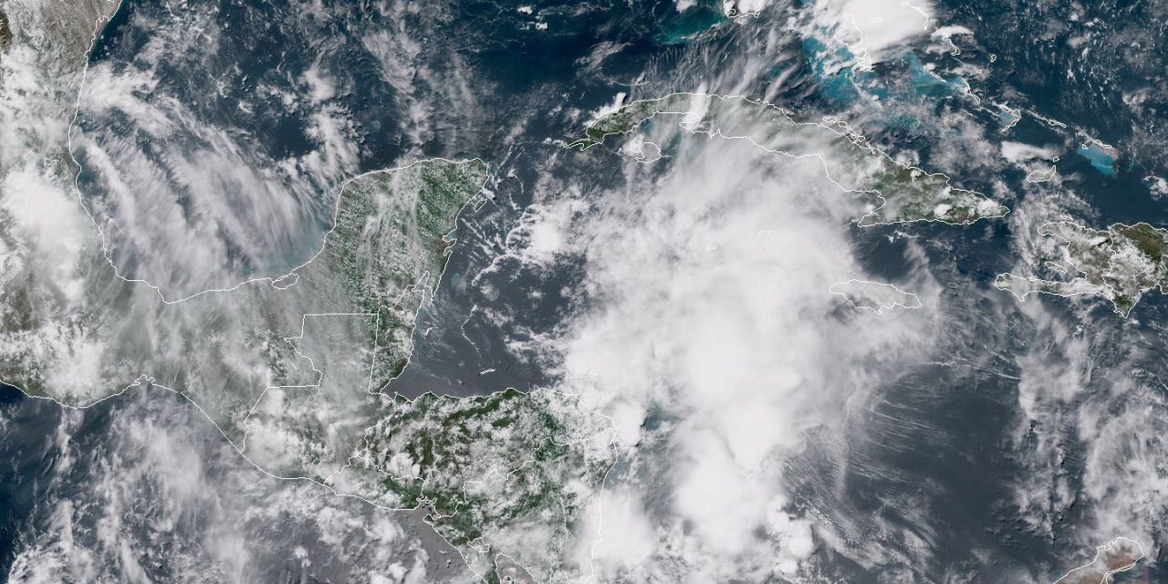 Lluvias no paran en la Península de Yucatán