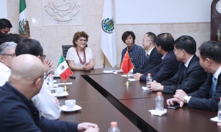 Funcionarios y empresarios de región de China visitan Mérida