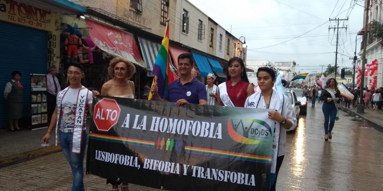 Marcha LGBTTTI en Mérida contra homofobia y discriminación