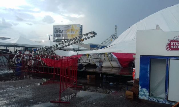 Terror y caos por caída de estructura en Gran Asadero Fest, en Mérida (video)