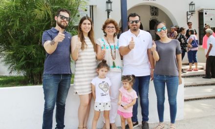 Alcaldesa de Mérida llama a sumarse y participar en familia para ejercer el voto