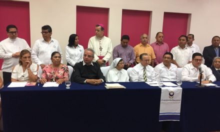 Une a asociaciones religiosas en Yucatán defensa de familia y vida