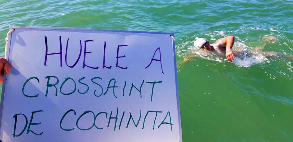 Carlos Franco, primer yucateco en cruzar a nado el Canal de la Mancha (video)