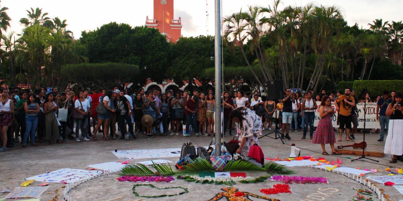 Alumnos de UNAM en Yucatán cambian gritos por música en una protesta (video)