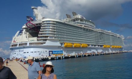 Gigante turístico deslumbra en Caribe Mexicano