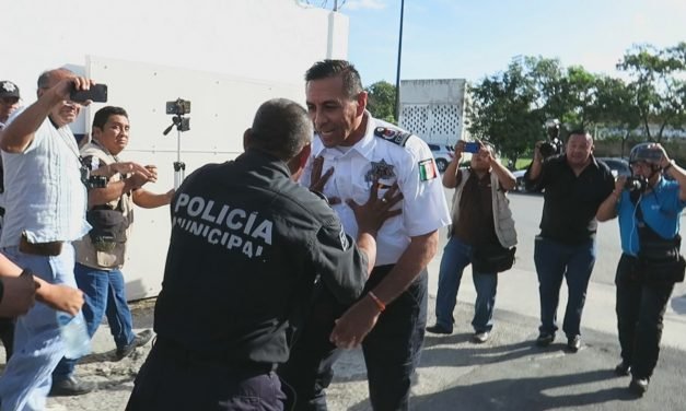 Ni cese ni castigo para policías paristas de Cancún; no pasó nada… bueno sí: 7 ejecutados