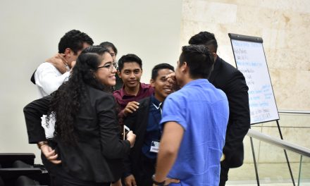 Escuela ‘República de México’ gana competencia de juicio oral en Yucatán