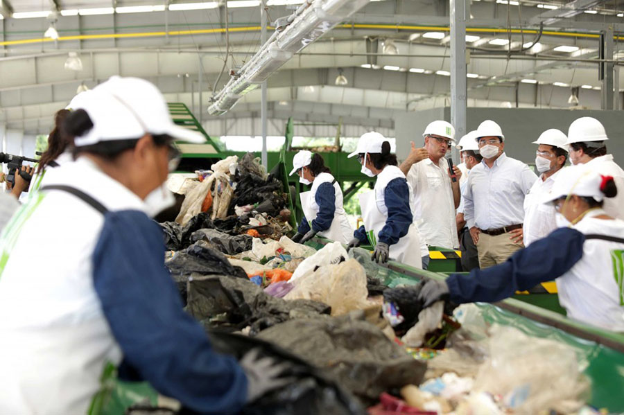 Empresa deja ‘tirado’ el reciclaje de basura de Mérida y ‘ahoga’ el relleno sanitario