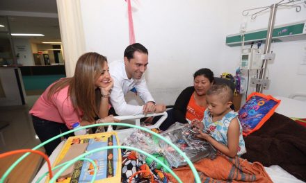 Una visita inesperada en Oncología Pediátrica del Hospital O’Horán