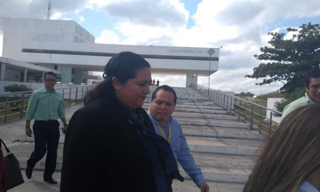 ‘Que se cumpla la ley’ en denuncias.- Contraloría