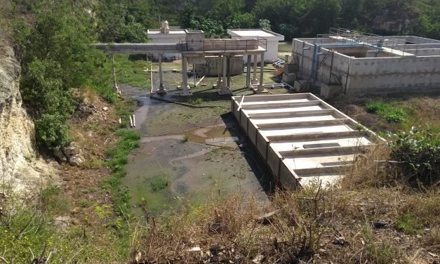 Retiran aguas negras en zona contaminada de Kanasín (Vídeo)