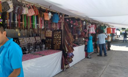 Magna presencia de Oaxaca y La Guelaguetza en Mérida