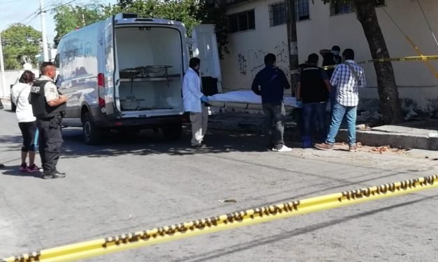 Lo encuentran muerto debajo de árbol, al poniente de Mérida