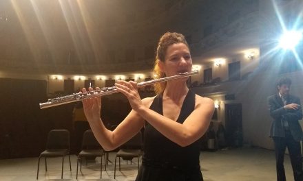 Traerá OSY, con solista de EU, joya musical para flauta (video)