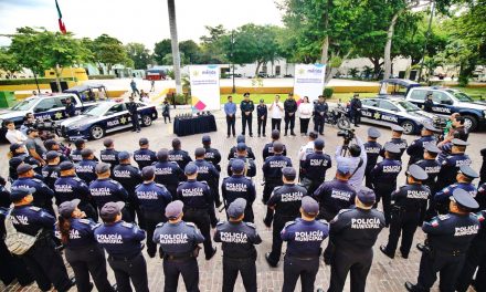 Nuevas unidades equipadas y radios móviles para Policía Municipal de Mérida