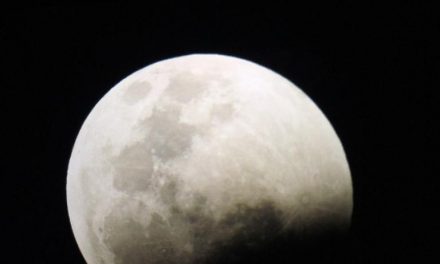 Vistazo al eclipse de Luna de sangre en fotos