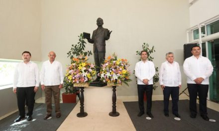 Gobernador Mauricio Vila Dosal participa en el 97 aniversario de la UADY