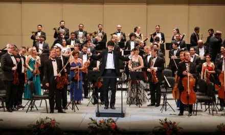 Con público eufórico por Beethoven y Mahler, OSY festeja sus 15 años