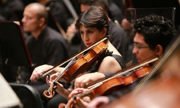 Llenan Teatro Peón Contreras conciertos de fin de semana