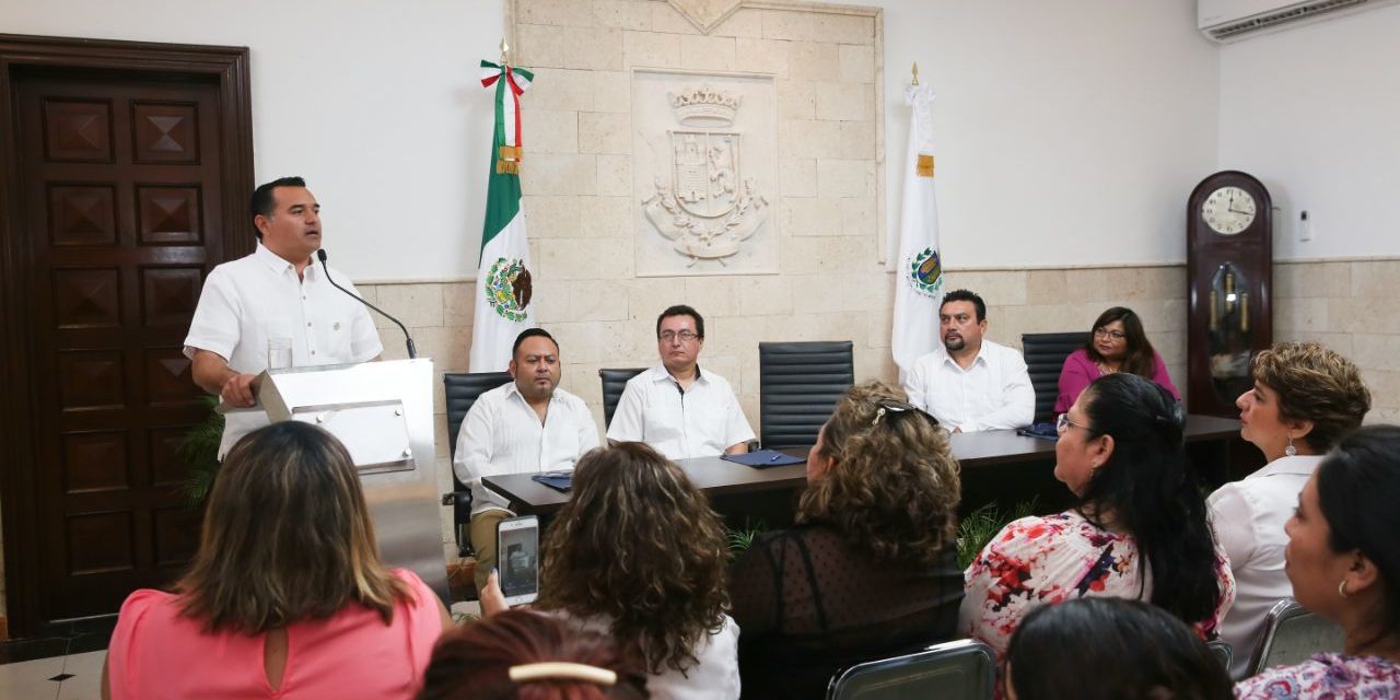 Dirigen a mujeres convenio del Ayuntamiento de Mérida con Cecati