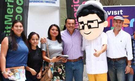 Jóvenes exploran potencialidades del turismo en Mérida