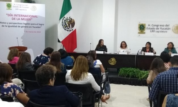 A contracorriente, mujeres exigen más protección y espacios
