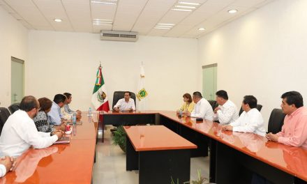 Asumirá Gobierno de Yucatán adeudo federal a maestros