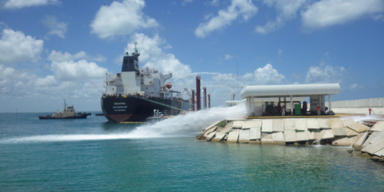 Ejercicio de protección de Armada de México este jueves en puerto Progreso