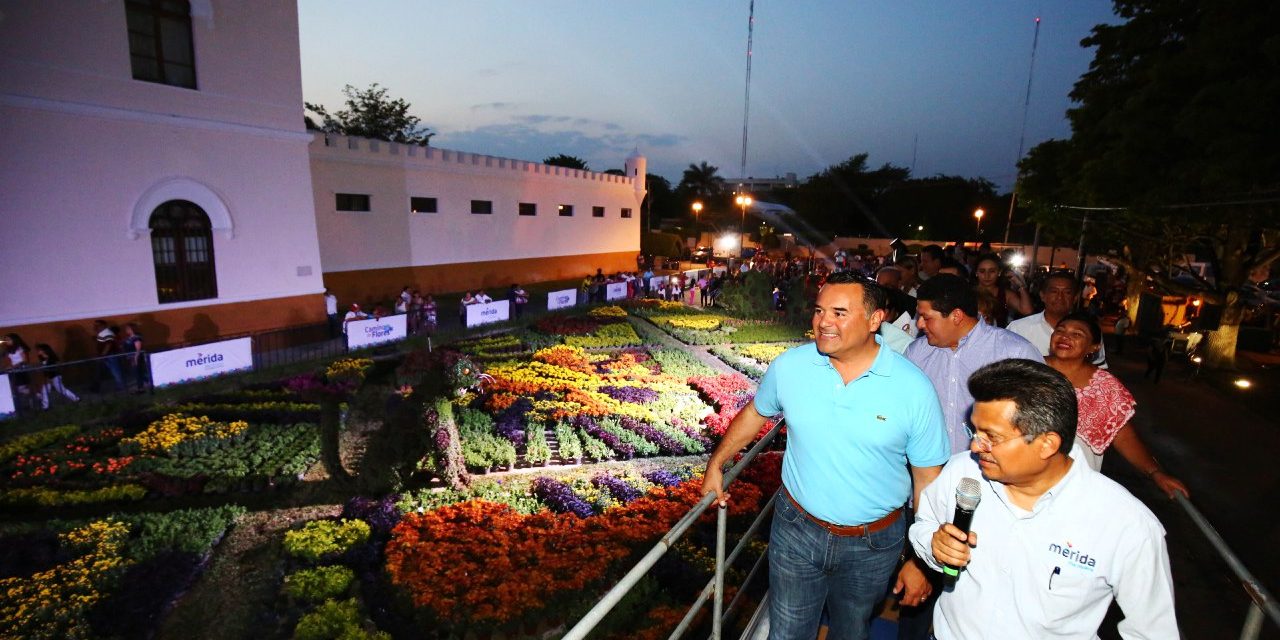 ‘Camino de Flores’ quedó abierto en parque de La Paz