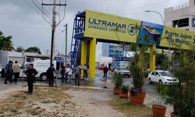 Asesinado supervisor de policía en Puerto Juárez, aledaño a Cancún