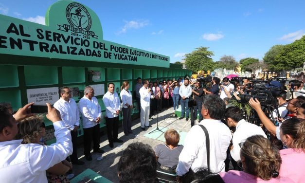 Homenaje y celebración por Día del Servidor Público en Yucatán