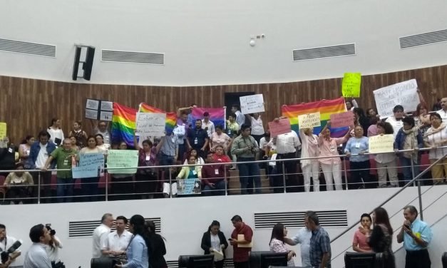 ‘Aborta’ en Yucatán matrimonio igualitario (Vídeo)